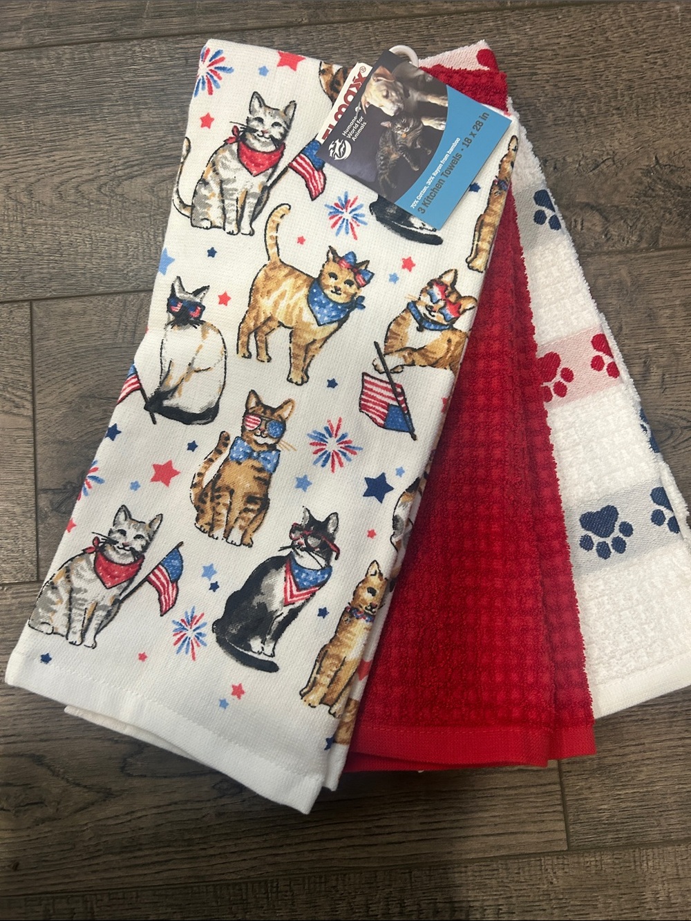 Patriotic Cat Kitchen Towel Set - White & Red